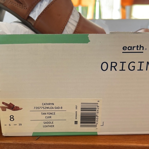 NWT Earth Origins Cathryn Saddle size 8 - Picture 5 of 9
